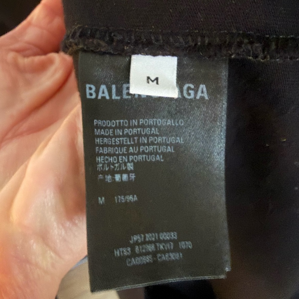 Balenciaga T shirt - Picture 2 of 3